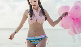 比基尼视频,夏日海滩的性感瞬间